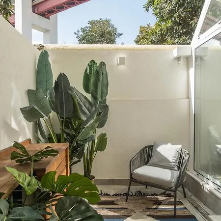 Appartamento Casa Boma - Sophisticated With Private Terrace - Alcantara Vi Lisbona
